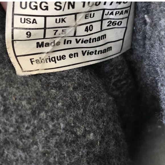 UGG Australia Boots Womens Size 9 Waterproof Winter Duck Lace Up Warm 1001743 - Picture 16 of 16